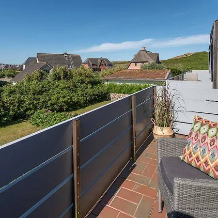 Haus Duenenwall, App 1