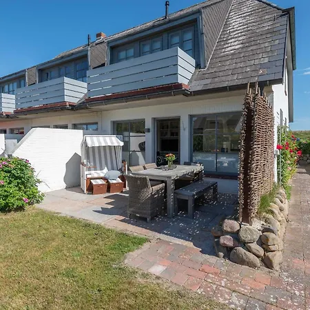 Haus Duenenwall, App 1